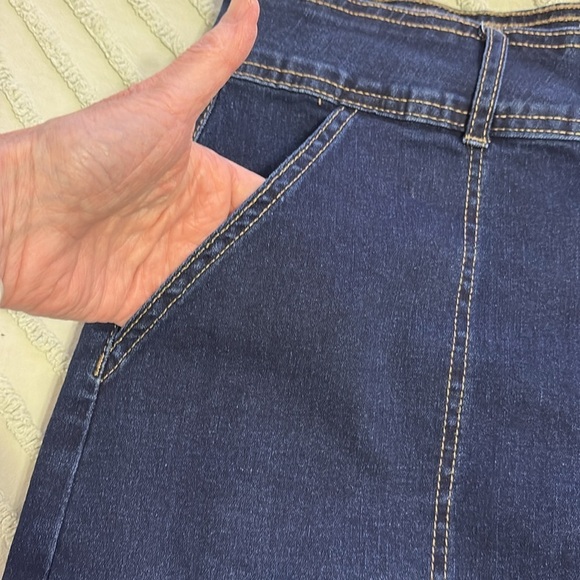 Bleu Denim + Design Co. jeans skirt.  Size 8 - Picture 3 of 7
